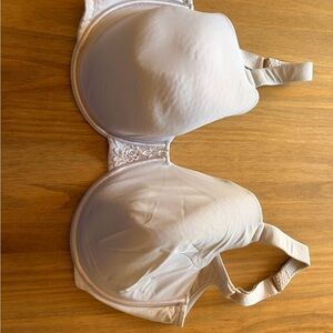 Vanity Fair Cream Floral Bra